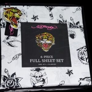 New Ed Hardy Monochrome Full Sheet Set